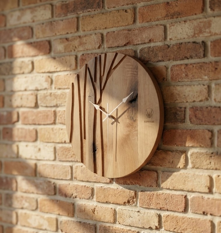 reloj de roble