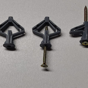 Kit Tarugos para Volcanita y Tabique + Tornillos (Alta Resistencia – 25 Unid.)